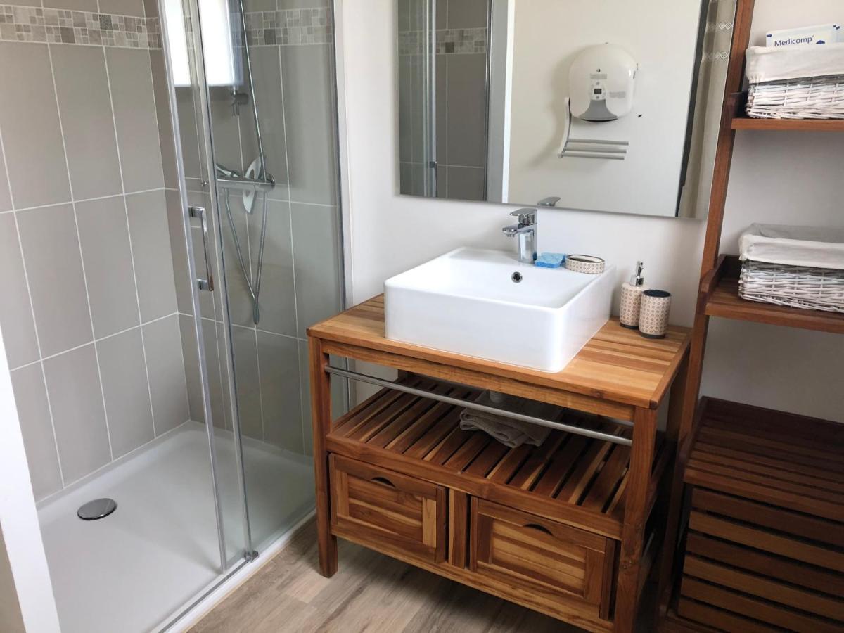 Charmante Petite Maison Rostiviec Bord De Mer Loperhet ภายนอก รูปภาพ